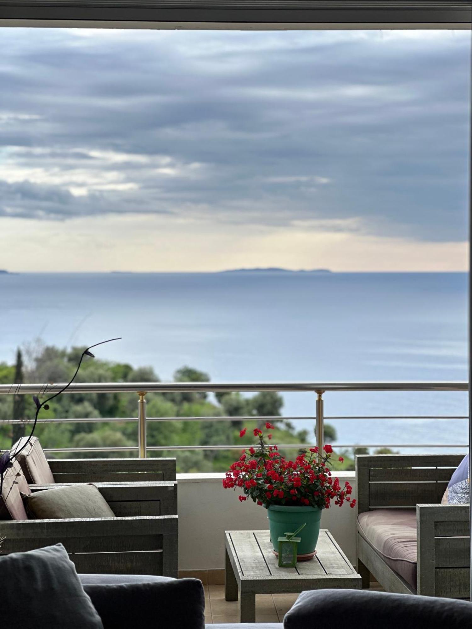 Selami Sea View Apartment Lukovë