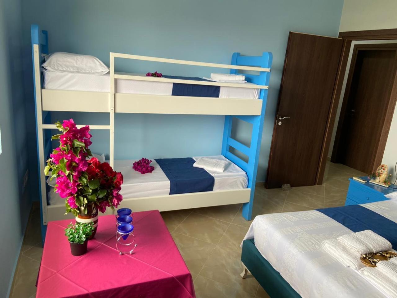 Selami Sea View Apartment Lukovë
